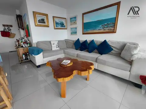 Departamento 5 ambientes con 3 baños