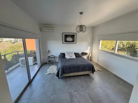 Casa en Venta en San Benito, USD 420.000