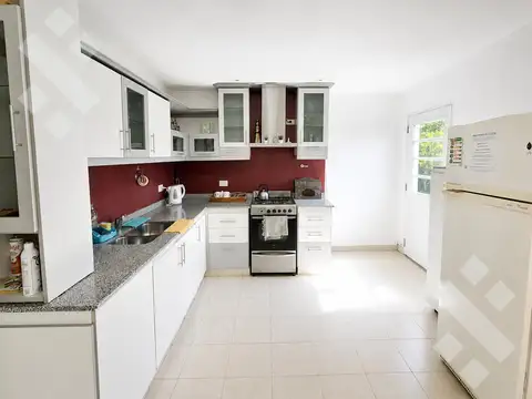 Departamento amoblado en ALQUILER, calle Villegas 436 - General Roca