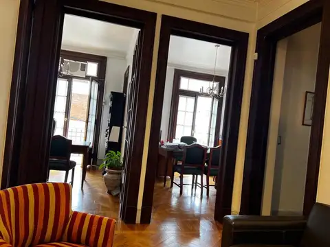Departamento en Venta de 5 ambientes