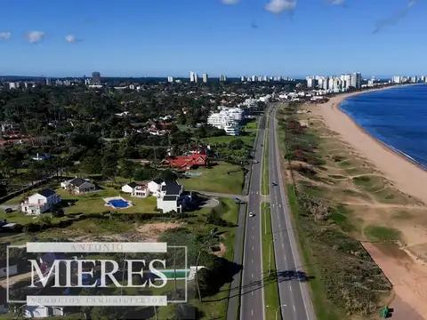 Terreno en Venta en Punta del Este, USD 2.100.000