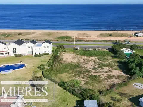 Terreno en Venta en Punta del Este, USD 2.100.000