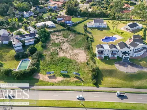 Venta lote en primera linea - Playa Mansa