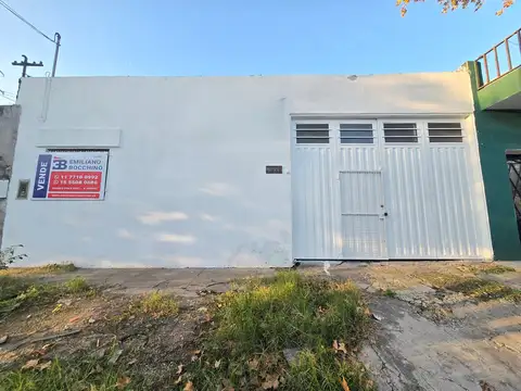 Depósito Galpón en Venta en Villa Bonich a mts de ruta 8