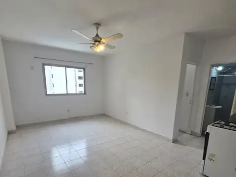 Departamento en Alquiler en Villa Luro, $ 600.000