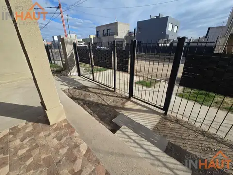 Depto Tipo Casa en Venta de 5 ambientes