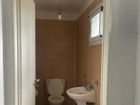 Local en Alquiler en Tigre Centro, USD 550