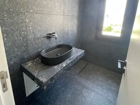 Departamento en Venta al Noreste