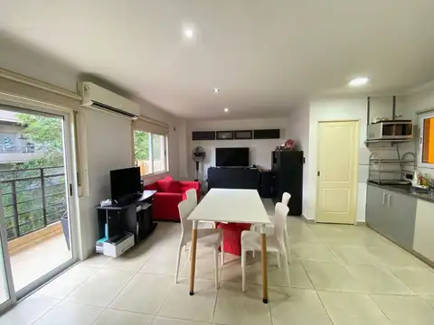 Departamento 3 ambientes con 2 baños