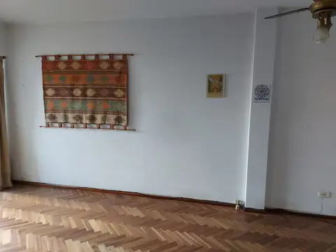 Departamento en Alquiler en Beccar, $ 800.000