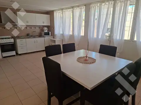 Complejo de 3 Casas en ALQUILER -CASA #3 (3 hab) - A 50m de la plaza principal - Rincon de los Sauces