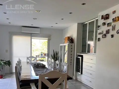 Casa 5 ambientes con 5 baños