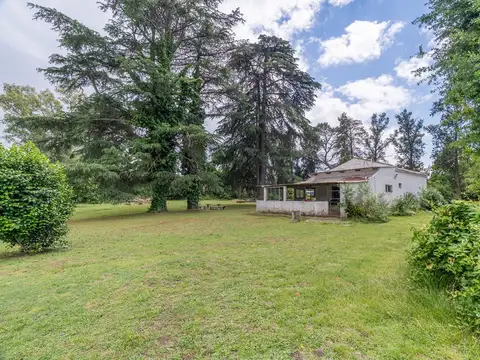 Casa quinta 3 ambientes Venta Pilar 5 lotes