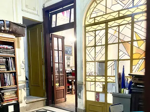 Depto Tipo Casa 8 ambientes con 2 baños