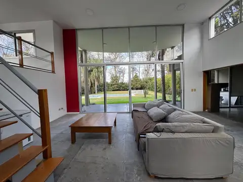 CASA EN VENTA EN SANTA ANA - LINDERA A SAN DIEGO
