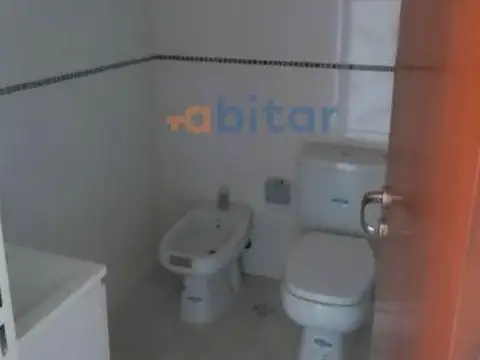 Departamento en Venta en Lisandro De La Torre, USD 74.900