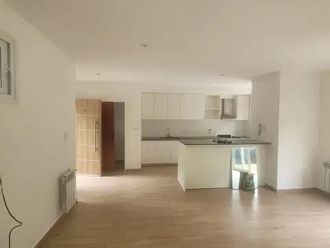 Departamento en Alquiler de 4 ambientes