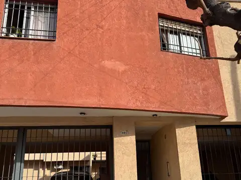 Rodríguez Peña 800