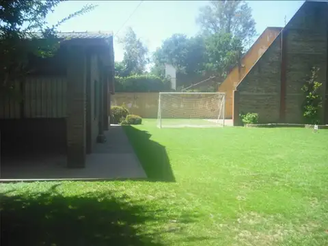 Casa en Alquiler 40 años