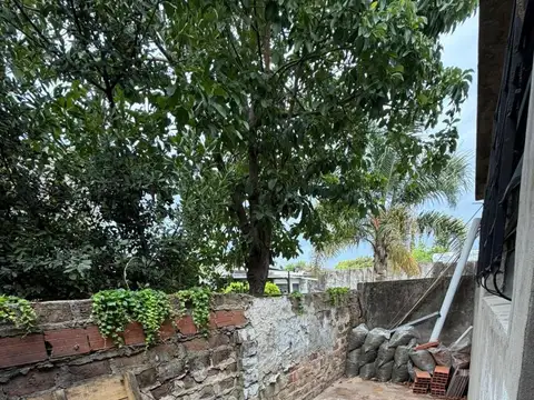 Galpon en Alquiler en Quilmes Oeste, $ 700.000