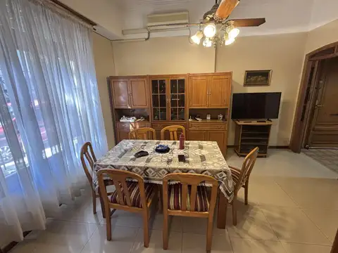Depto Tipo Casa en Venta 50 años