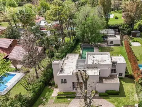 Casa en alquiler temporario en Highland Park, Las Campanillas 1618
