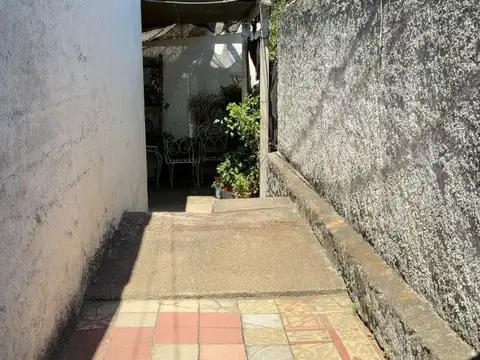 Depto Tipo Casa en Venta de 9 ambientes