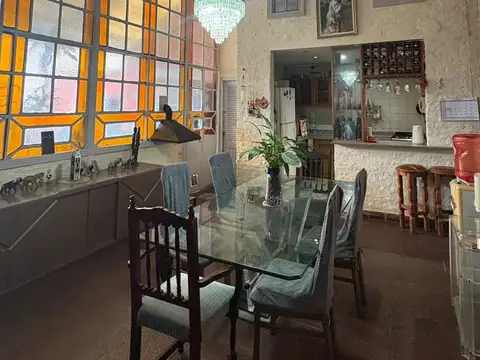Depto Tipo Casa 6 ambientes con 1 baño