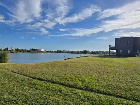 LOTE EN VENTA BARRIO SAN SEBASTIAN ZELAYA ESCOBAR