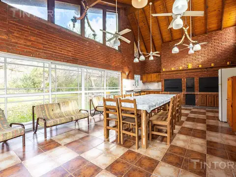 Casa 4amb Pileta Lote 2mil mts Barrio Las Lomadas Cardeales