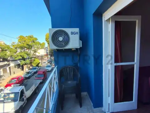 La Crujia 3200, Piso 1