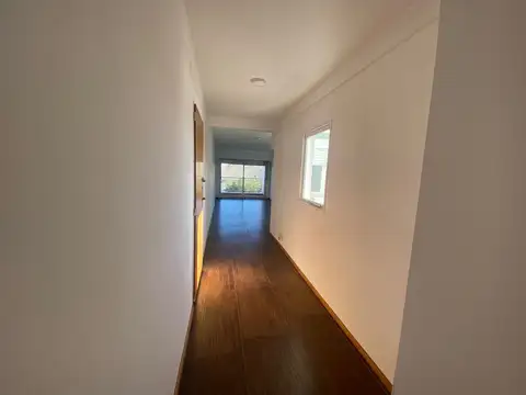 Depto Tipo Casa en Alquiler al Este