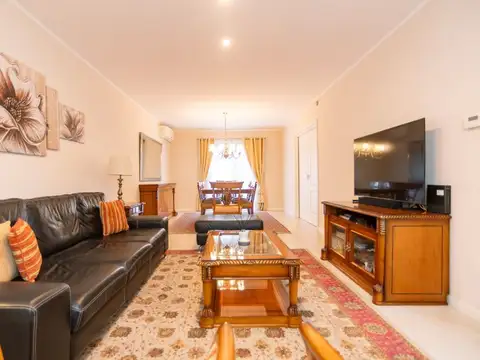 CASA EN VENTA FINCAS DE IRAOLA 2