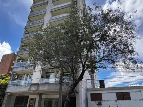 AVENIDA VELEZ SARSFIELD 700, Piso 2