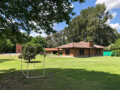 Casa en Alquiler en El Remanso, USD 1.700