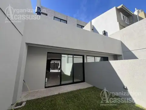 Depto Tipo Casa 3 ambientes con 1 baño
