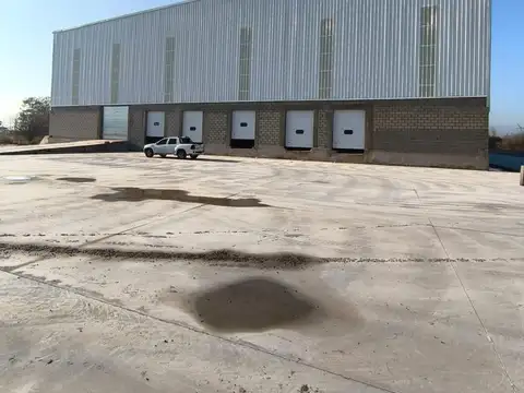 Galpon en Alquiler en Campana, USD 75.000