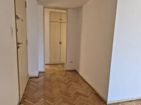 ENTRE RIOS 500, Piso 7