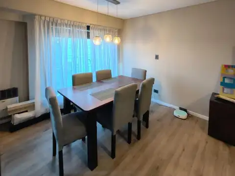 Depto Tipo Casa en Venta con 1 cocheras