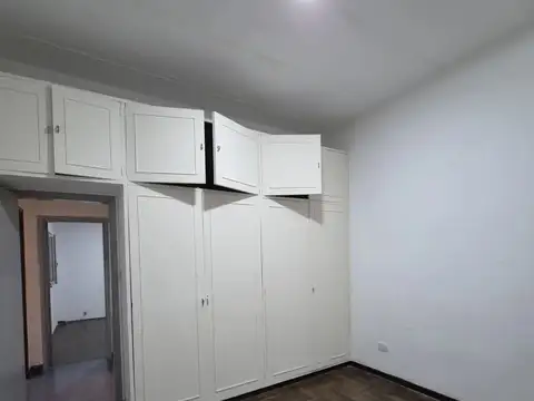 Depto Tipo Casa en Alquiler de 2 dormitorios
