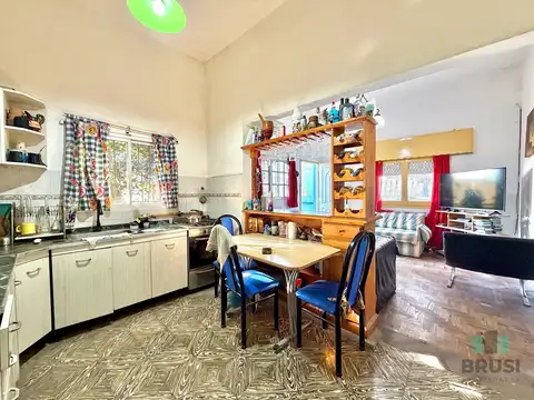 Depto Tipo Casa en Venta en Temperley, USD 69.000