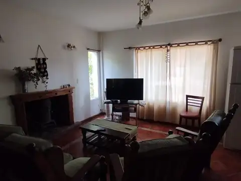 Casa en Alquiler en Pilar, USD 900