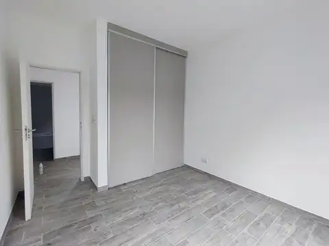 CASA EN VENTA EN LOS ARCES - PILAR