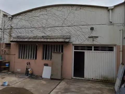 ALQUILER GALPON WILDE CENTRO