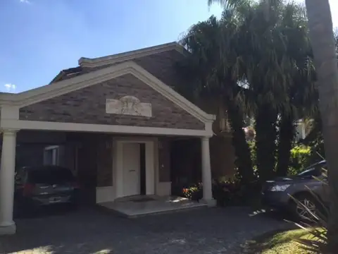 Casa en venta en Barrio Los Angeles -  MAROTO PROPIEDADES