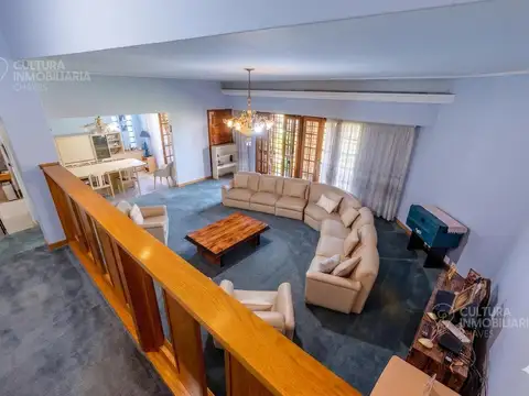 Casa en Venta en Isidro Casanova, USD 284.500