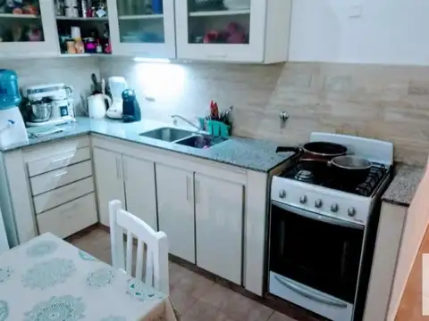 Casa 3 ambientes con 1 baño