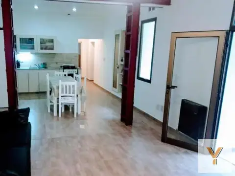 Casa en venta - 2 dormitorios 1 baño - 150mts2 - Junin