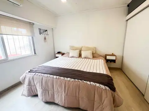 Depto Tipo Casa en Venta 56 años