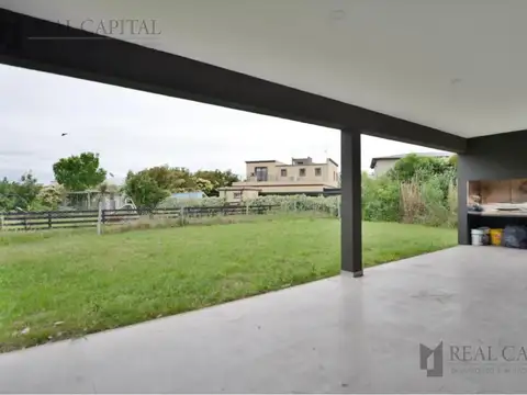 Casa en Venta en Pilar del Este - San Alfonso, USD 145.000